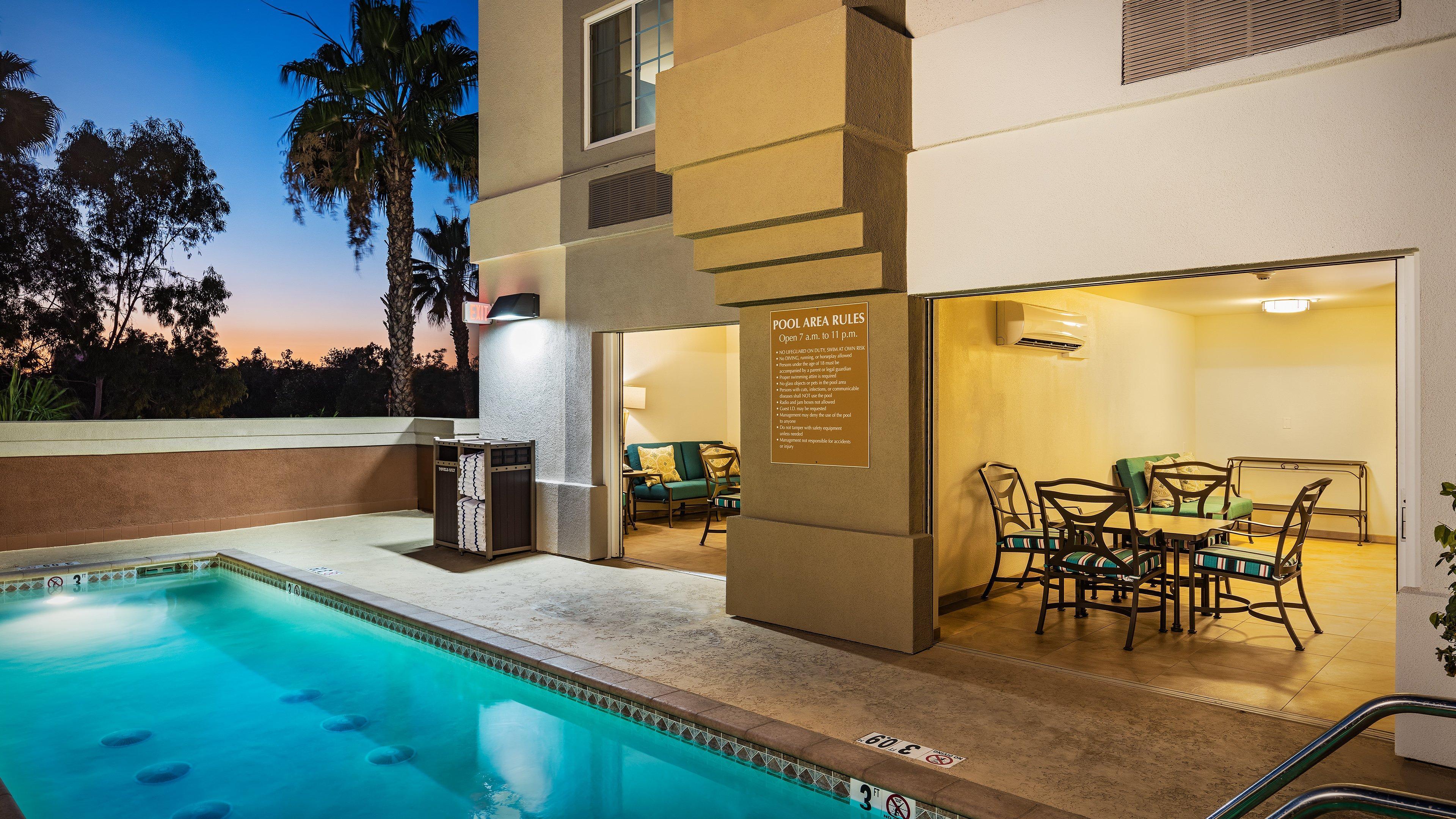 Candlewood Suites Anaheim - Resort Area By Ihg Exterior foto