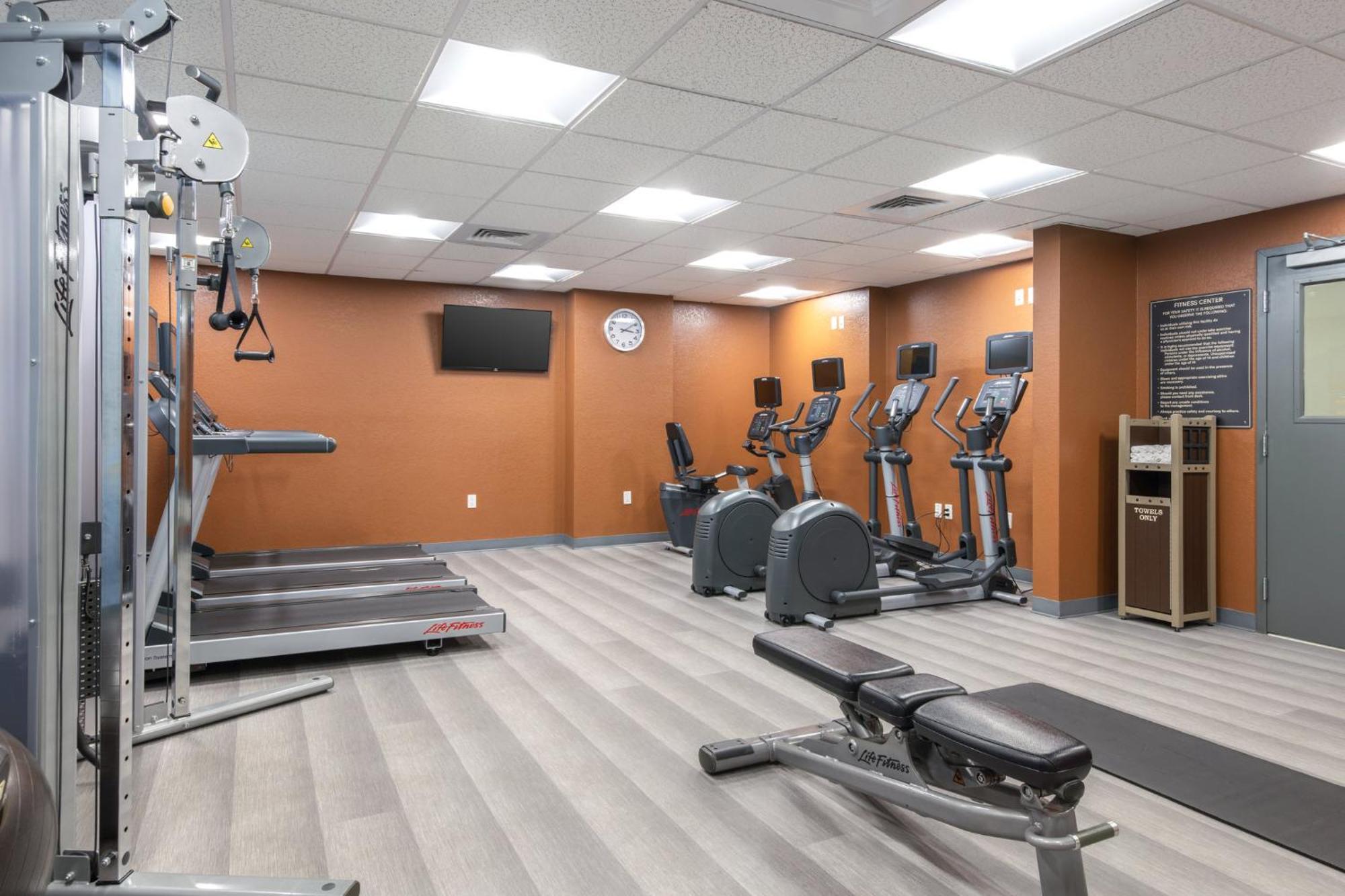 Candlewood Suites Anaheim - Resort Area By Ihg Exterior foto